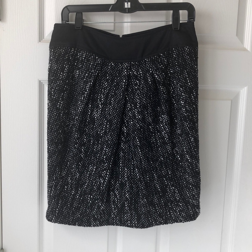 Vera Wang Lavender Label Wool Silk Tweed Skirt